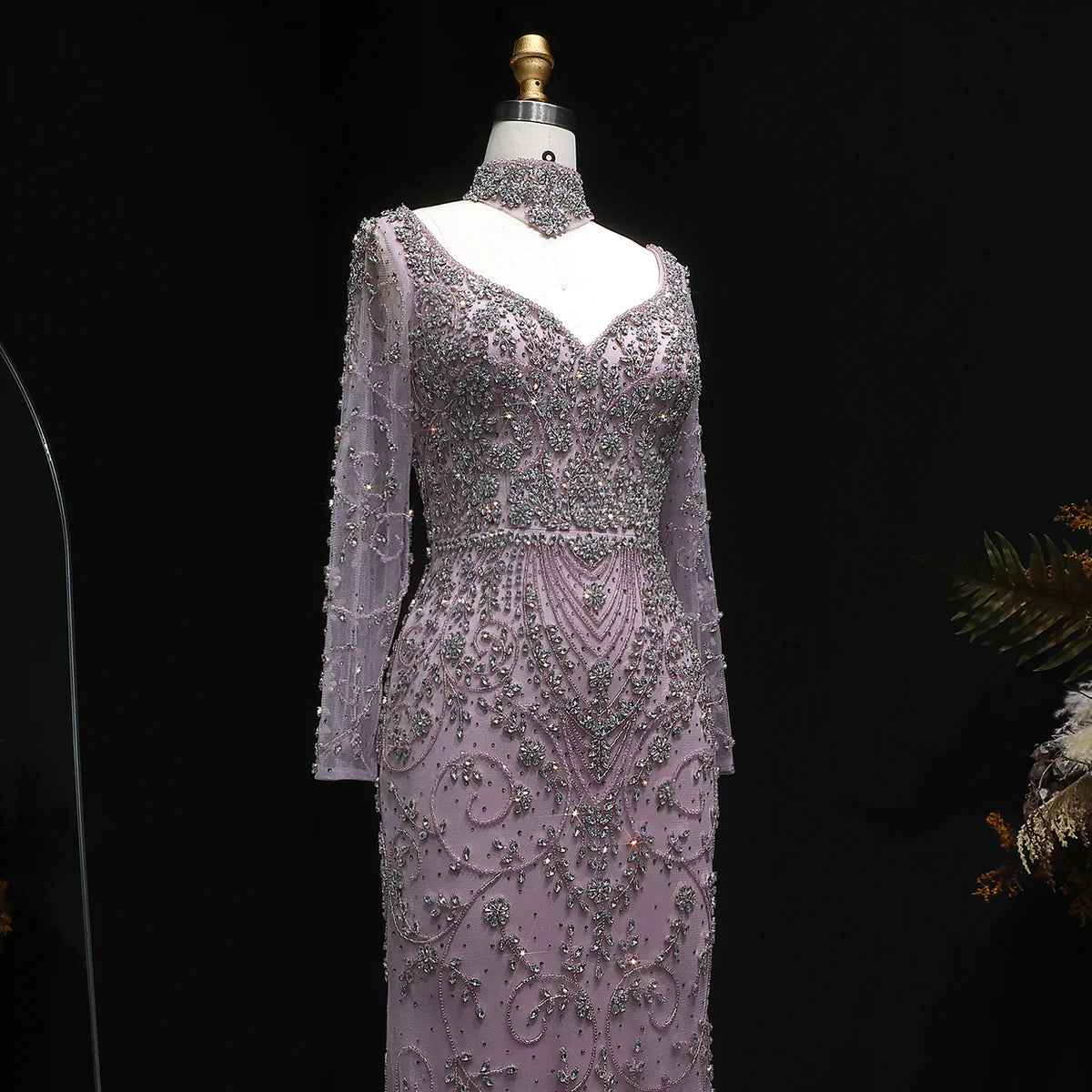 Elegant Pink Beaded Long Sleeve Evening Dress with Neck Ring