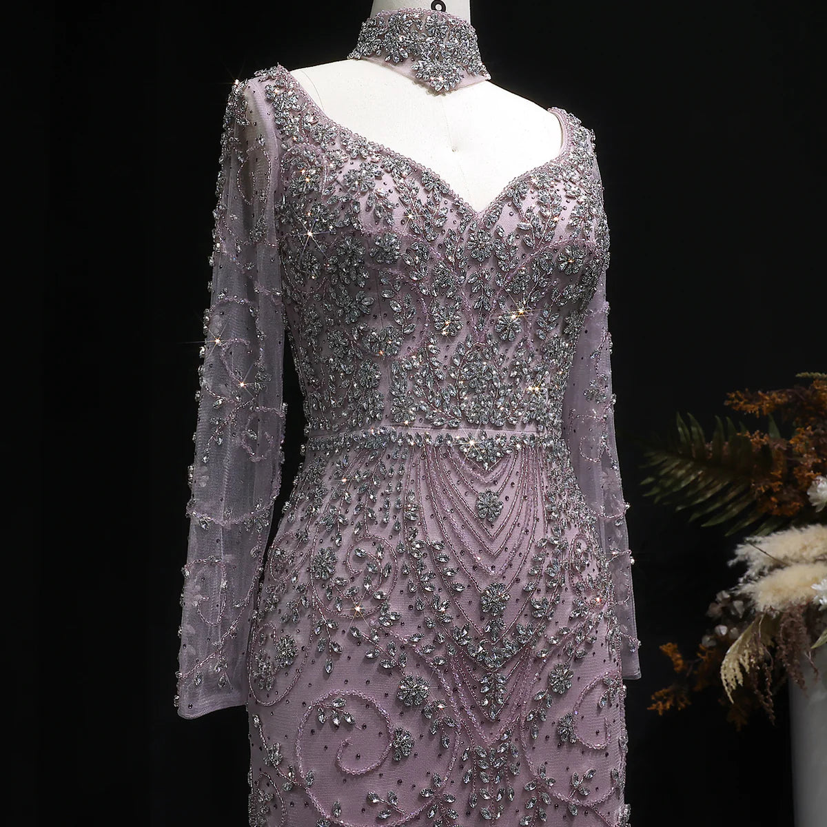 Elegant Pink Beaded Long Sleeve Evening Dress with Neck Ring